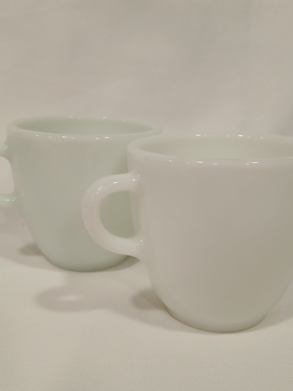 Vintage 1950s Pyrex White Milk Glass Coffee Mugs Diner Style Set of 2 EUC